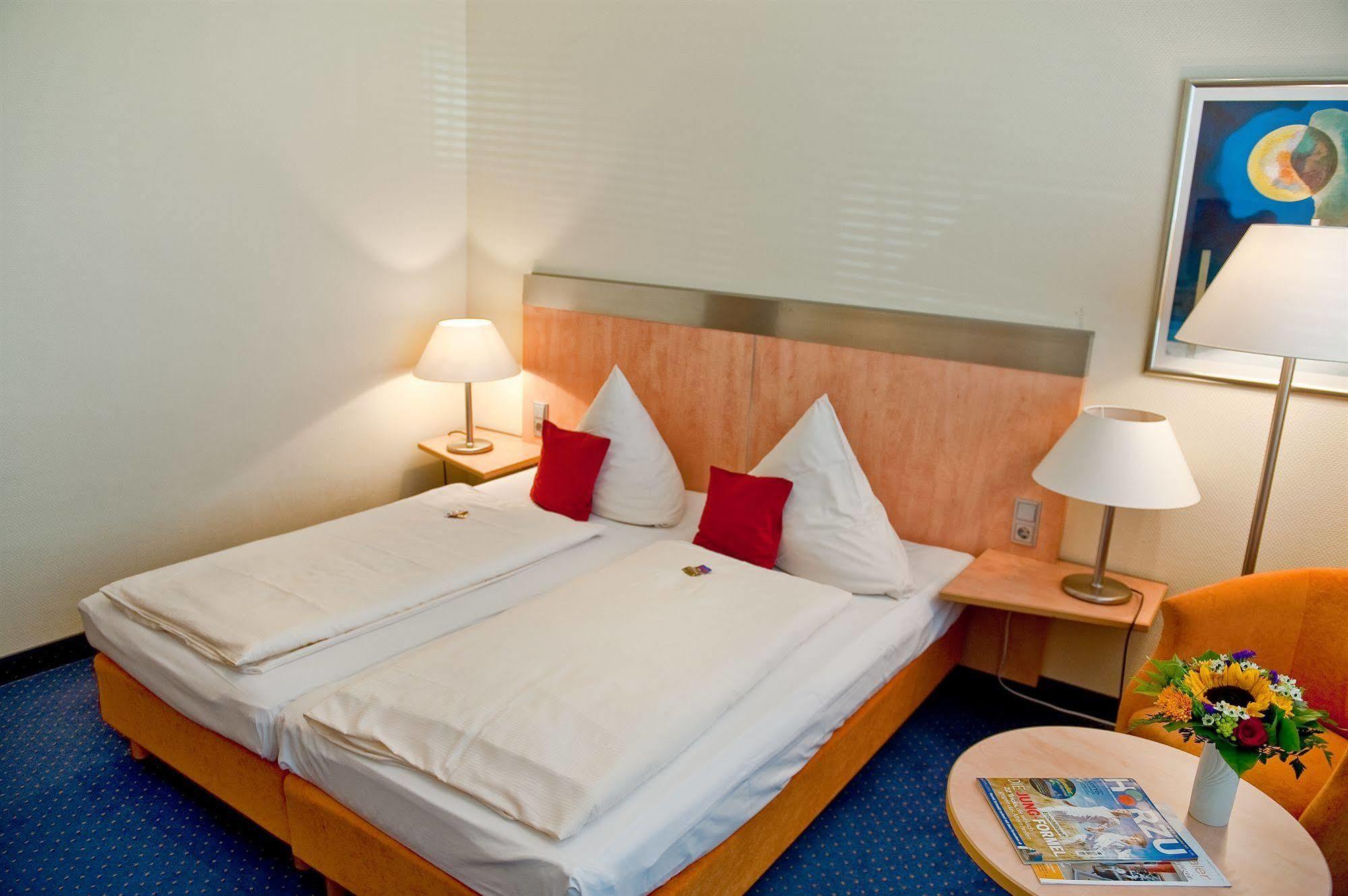 Hotel Central Frankenthal (Rhineland-Palatinate) Exterior foto